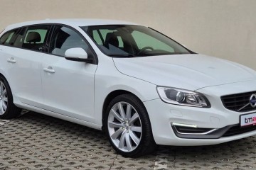 2.0 D 150 KM przeb 212 tys navi xenon I właściciel Z SALONU VOLVO